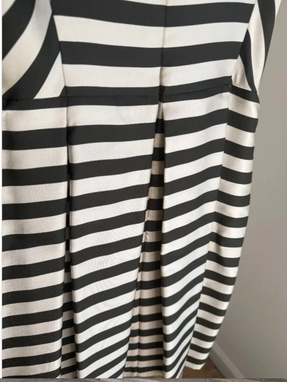 Lord & Taylor Striped Fit & Flare Dress Size 14 | Black Ivory Midi Party Wedding